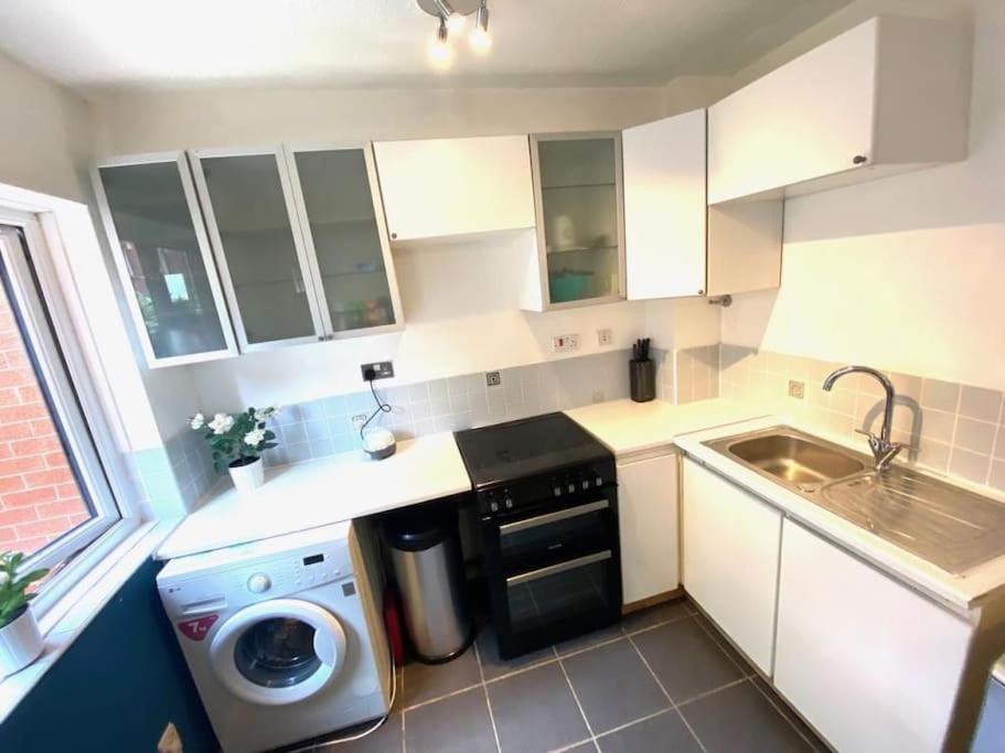 Apartment Lovely In Centre Leeds *